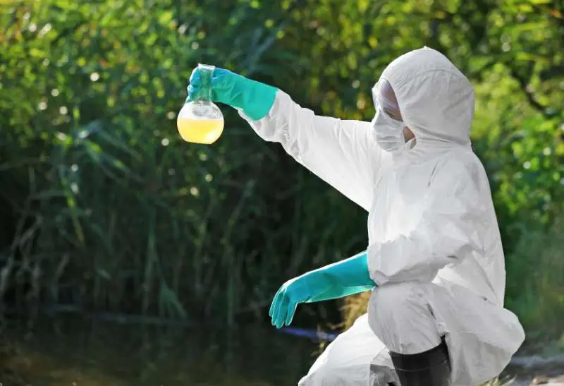 Enfermedades transmitidas por el agua sucia